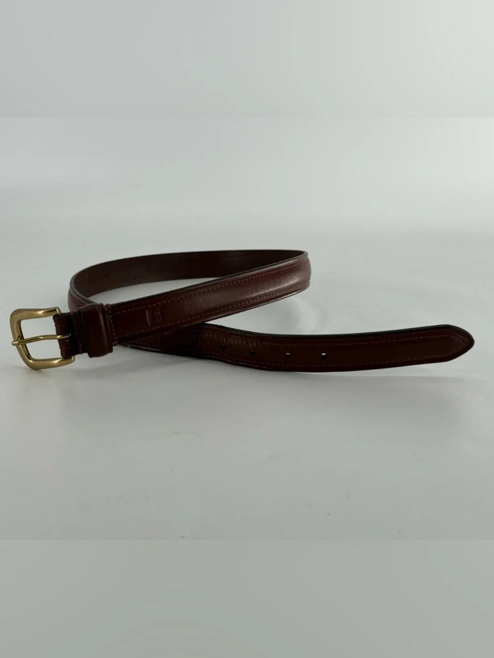 Chaps Vintage Brown Leather Belt 36‎